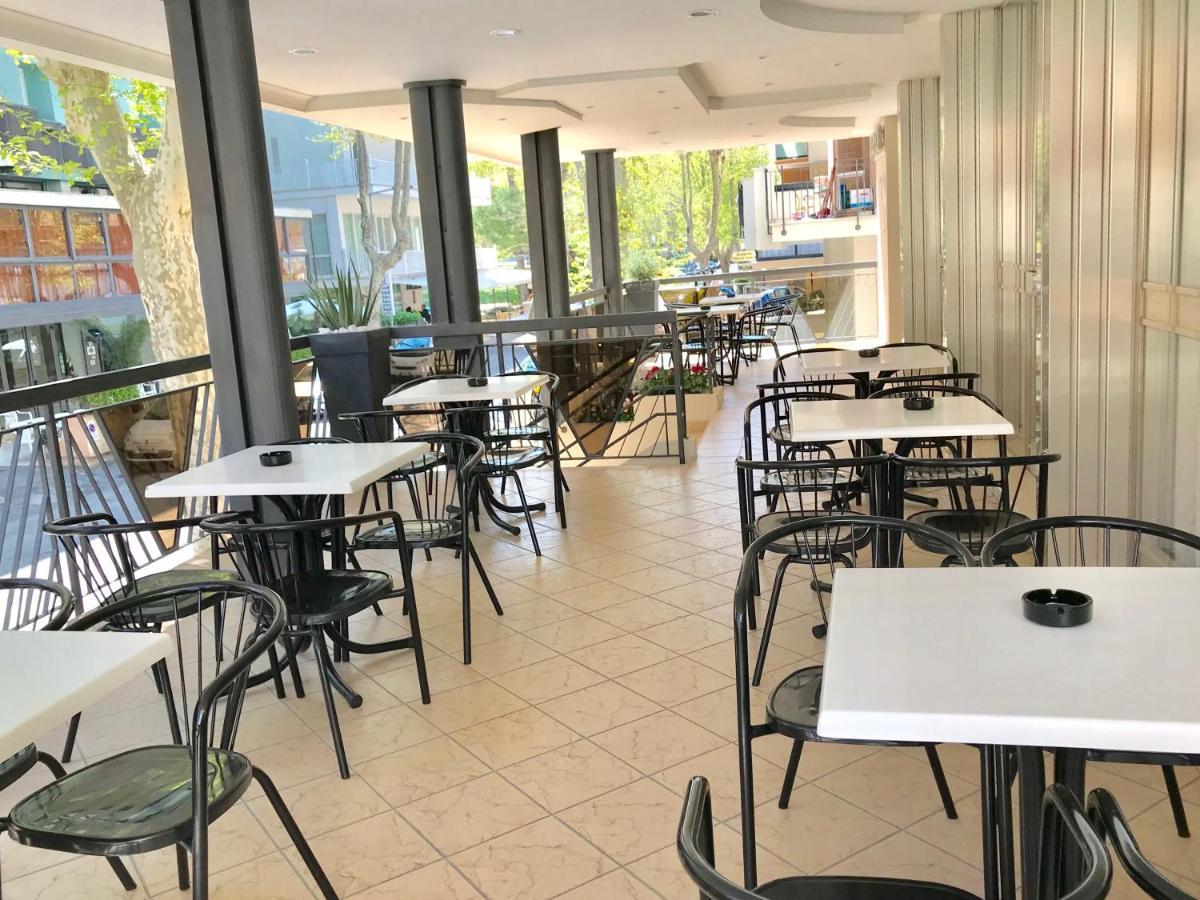 Hotel Bremen Rimini Exteriör bild